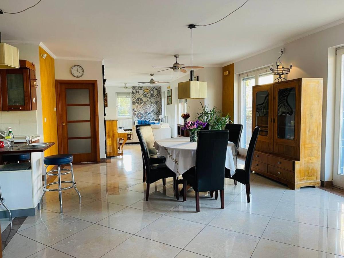 Rosehill Garden Family Villa With A Great Budapest View Exterior foto