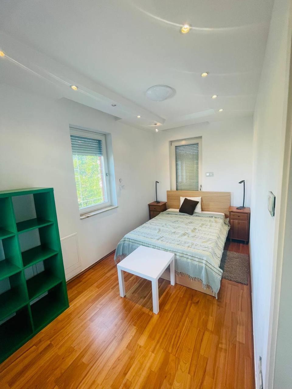 Rosehill Garden Family Villa With A Great Budapest View Exterior foto